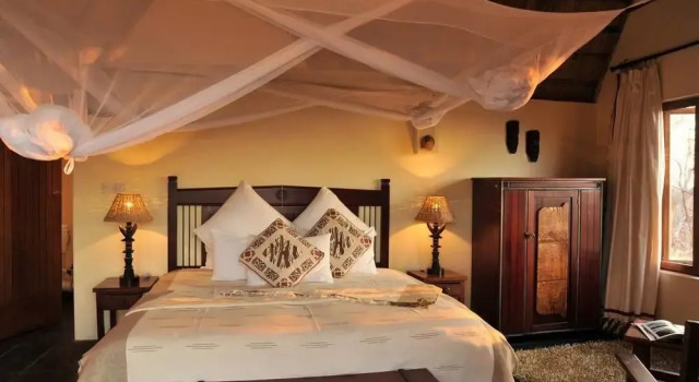 Muchenje Safari Lodge, Reserva ahora Hotel Hoteles de 5 estrellas en Northwest District, 5*