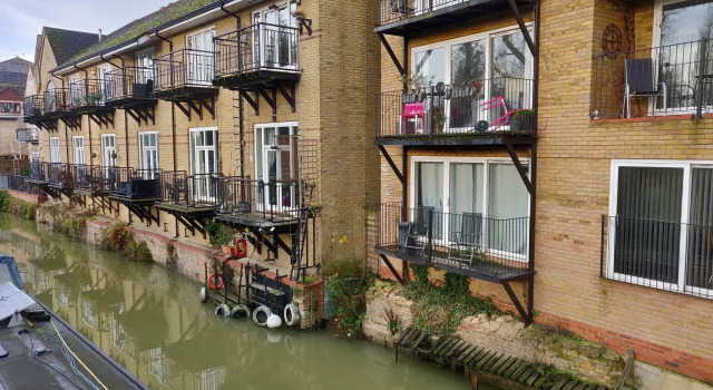 Marina View Duplex Apt 2 BR Parking St Neots Town Centre