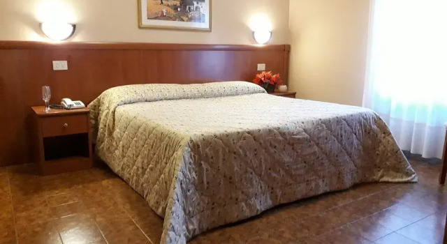 Hotel Abruzzo, Rezerwuj Hotel Hotele w Molise z basenem, Basen