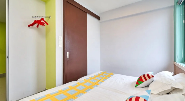 Номер Classic OYO Home 44002 Classic 2br Setia Alam Trefoil.