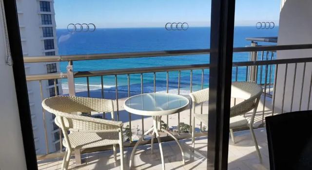 Студия Economy Beachcomber Surfers Paradise