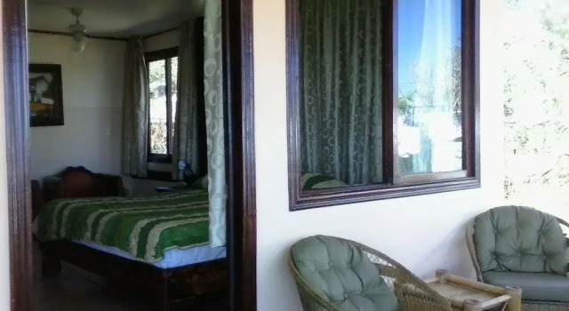 Paradise Inn