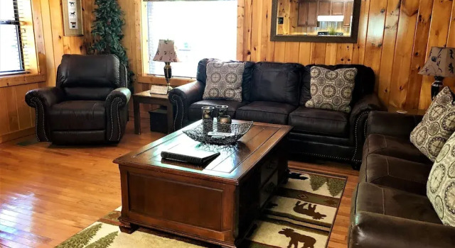 Bearly Rustic by RedAwning, Забронировать Отель Севьервилл Great Smoky Mountains National Park
