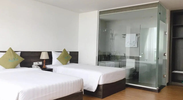 Lava Hotel, Rezervovat Hotel Hotely v Khanh Hoa s bazénem, Bazén