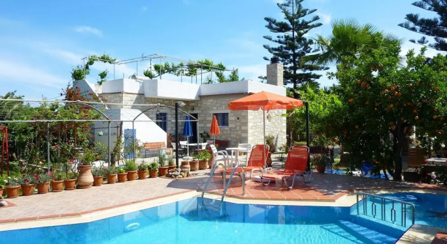 Вилла Maros Spitaki in Varipetro