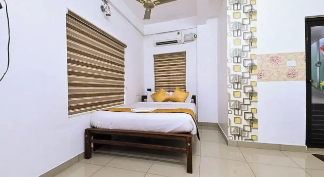 Двухместный номер Deluxe с видом на город Nirupama Hotel Aluva