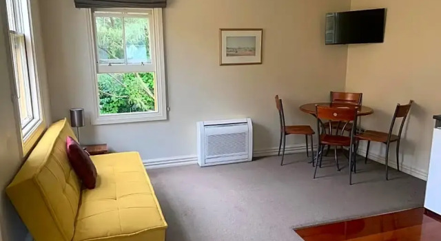 Коттедж Wellington City Cottages