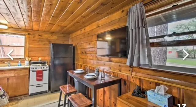 Коттедж Hidden Rest Cabins and Resort
