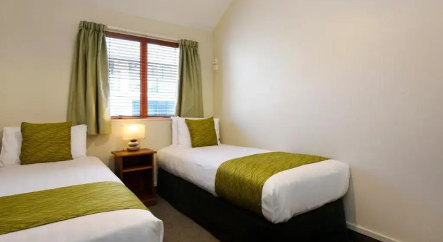 Семейный люкс с 2 комнатами Gladstone Motel