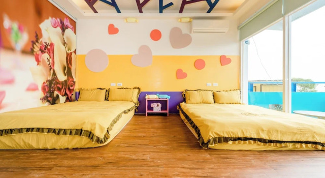 Номер Standard Happiness Pink B&B