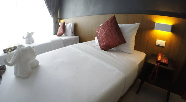 Phoenix Grand Hotel