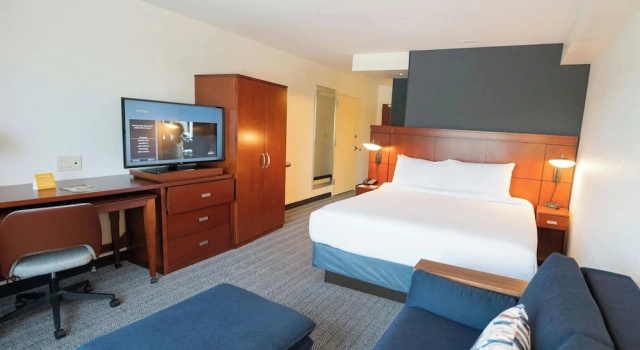Номер Standard Courtyard by Marriott Philadelphia Springfield