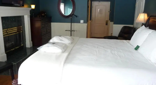 Номер Standard с видом на горы South Thompson Inn & Conference Centre