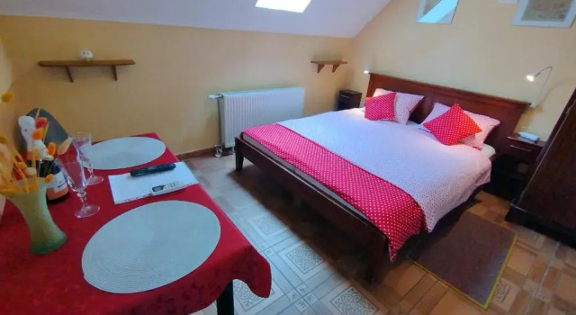 Студия Burg Apartman