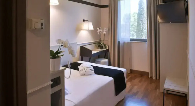 Двухместный номер Comfort Hotel Torresi