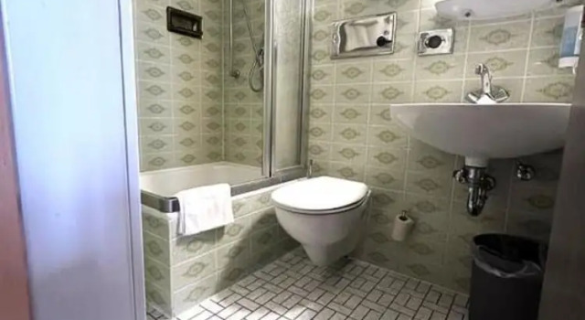 Четырёхместный номер Economy с балконом Hotel Waldblick BSR Ihr Zwischenstopp im Schwarzwald
