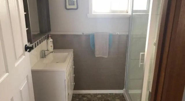 Коттедж с 2 комнатами Waratah Falls Holiday Unit