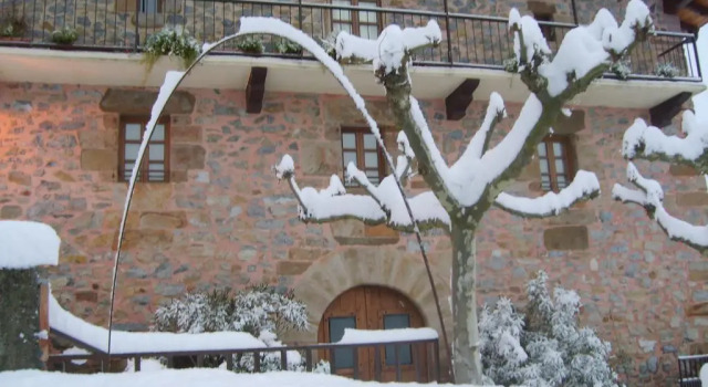 Kuko Hotel, Réserver Hôtel Zozaia 