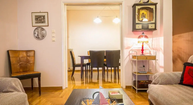 Comfortable Central Athens Flat  by Cloudkeys