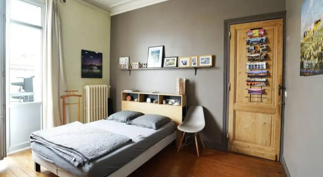 Au Petit Bonheur, Varaa Hotelli Hotellit ja majoitukset kohteessa Talence, Hotelli