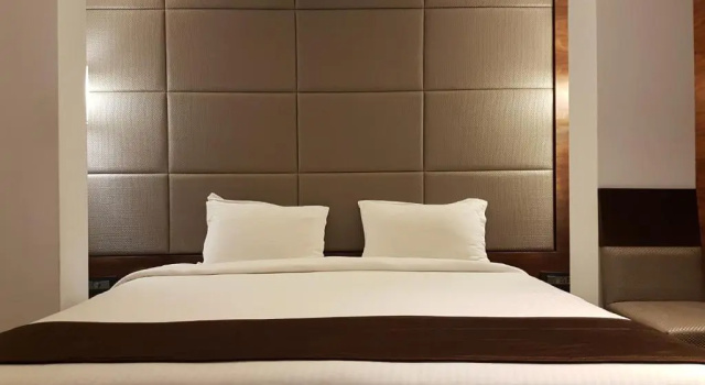 Двухместный номер Standard Urvashi Residency