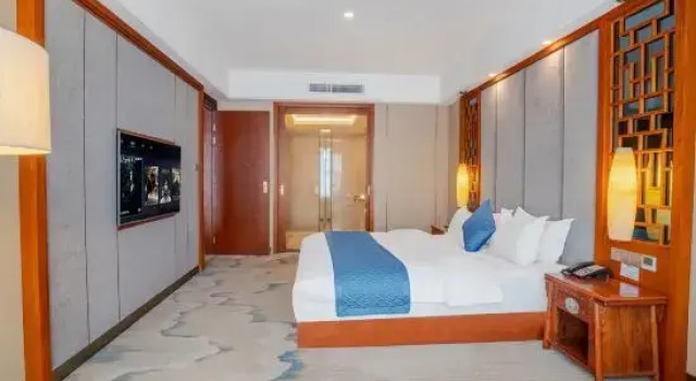 Люкс Deluxe Luxi Redwood Hotel (Luxi Bus Station Branch)