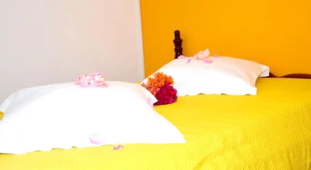 House With one Bedroom in Les Anses-d'arlet, With Enclosed Garden and Wifi, Rezervasyon Daire Les Anses-d Arlet otoparklı oteller, Otopark