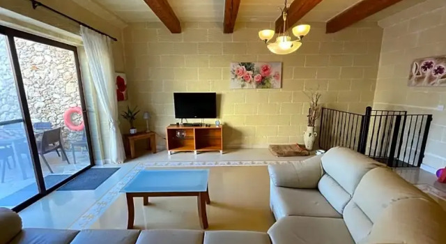 Gilju B&B, Prenota Bed & breakfast Hotel a Xagħra con colazione, Colazione