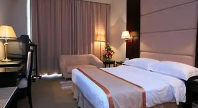 Номер Business Economic Trade Hotel