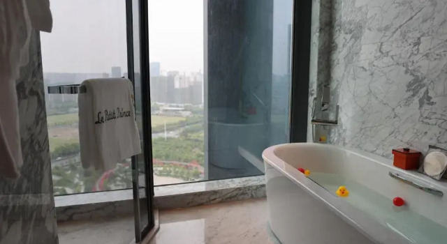 Семейный номер Standard с видом на город Sofitel Hangzhou Yingguan Hotel