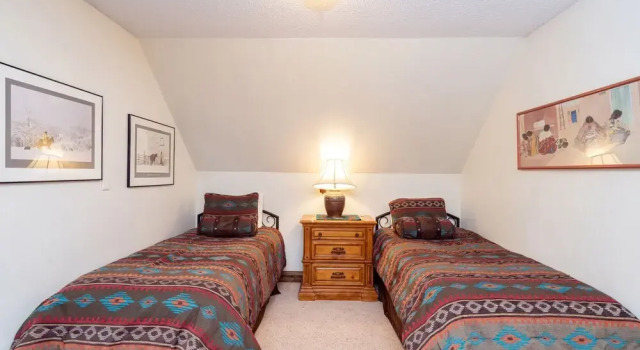 Bachman Village 9 by Avantstay Character Home Close To Town & To The Slopes! Permit#3685