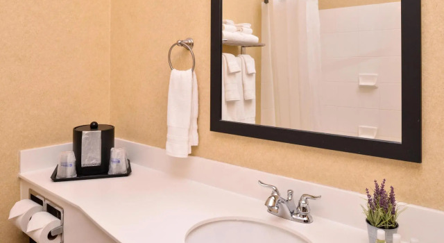 Номер Standard Best Western Plus Frontier Inn