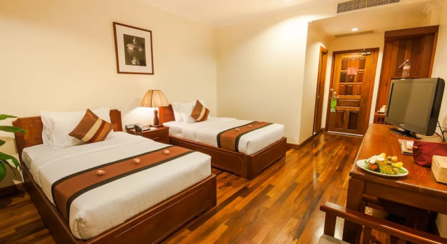 Номер Deluxe с 2 комнатами с красивым видом из окна Saem Siemreap Hotel