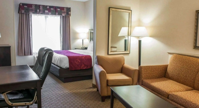 Comfort Suites Southport