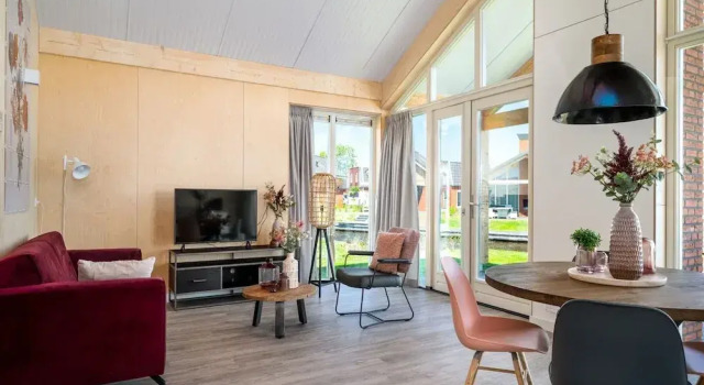 House for the Disabled, Holiday Park in Friesland, Prenota Casa vacanze Akkrum Frisian lakes