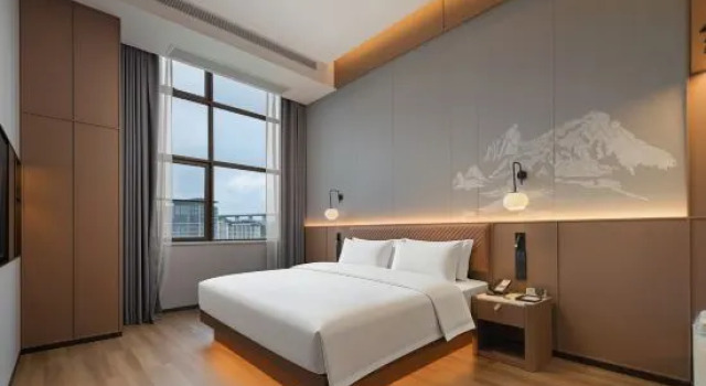 Люкс Days Hotel by Wyndham (Zhangjiajie 72 Wonder Tower Scenic Area)