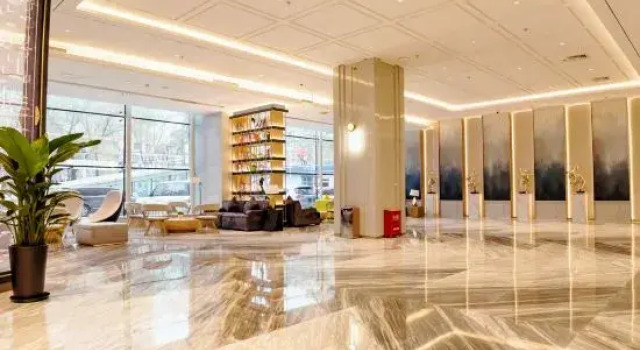Urumqi Zhejiang North Hotel (Furunde Shopping Center Xinjiang Ancient Ecological Park Store), Rezerwuj Hotel Urumqi Xinjiang