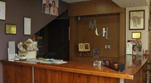 Minaides Hotel