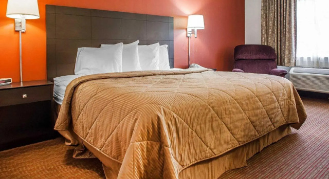 Номер Standard Comfort Inn & Suites Mason City - Clear Lake