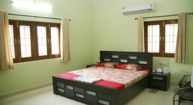 KDs Villa - North Goa, Забронировать Вилла Альто-де-Порворим Северный Гоа, рядом с Торговый центр Mall De Goa