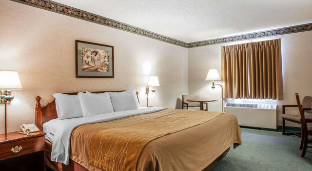 Двухместный номер Standard Quality Inn Midway