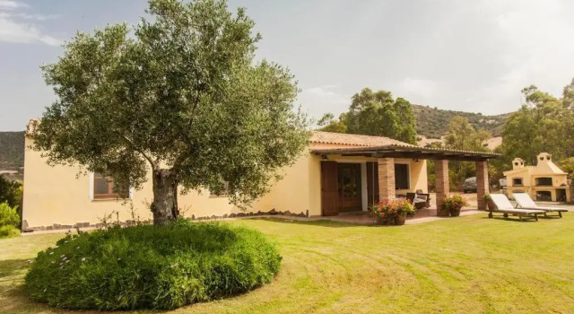 Casa vacanza Asfodeli, Забронировать Отель Отели Теулада с парковкой, Парковка