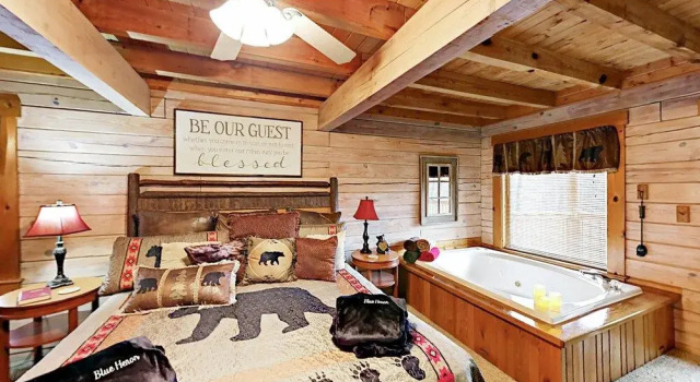 The Blue Heron - 1 Br Cabin, Забронировать Дом для отпуска Отели Great Smoky Mountains National Park с парковкой, Парковка