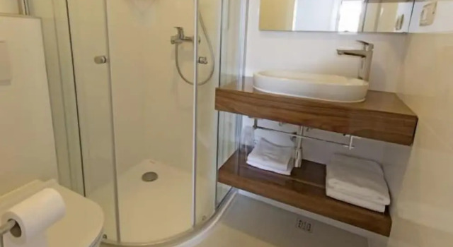 Апартаменты Luxury Villa Lucas with heated pool, whirlpool, sauna, 14 pax