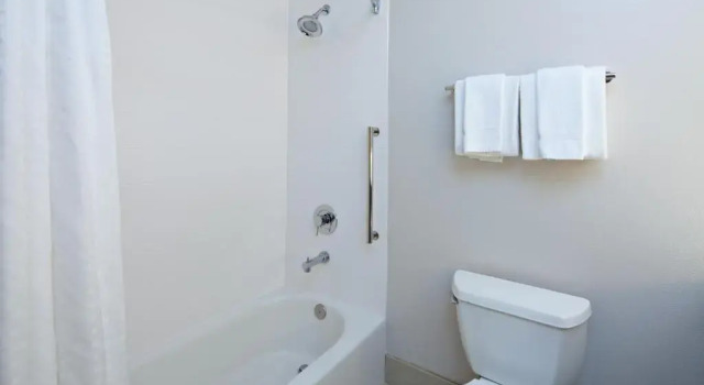 Run of House Holiday Inn Express & Suites Rancho Mirage - Palm Spgs Area by IHG