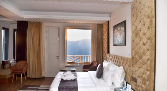 Номер Executive AnantVilas Shimla Hills