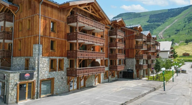 Apartment in France Near Scenic Cafes & Markets