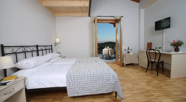 Agriturismo Paraschos