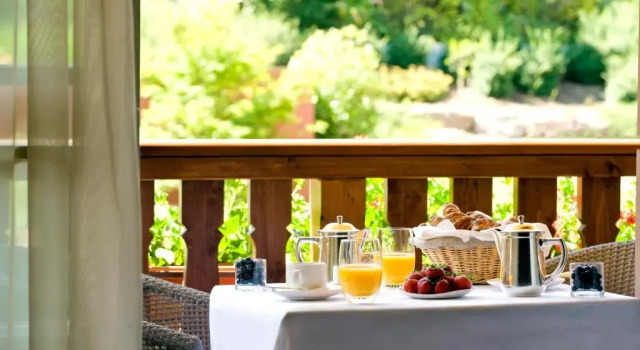 Номер Standard Hostellerie Des Châteaux & Spa
