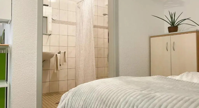 Ferienzimmer Adalonia, Забронировать Отель Отели в центре Грайфсвальд, в центре